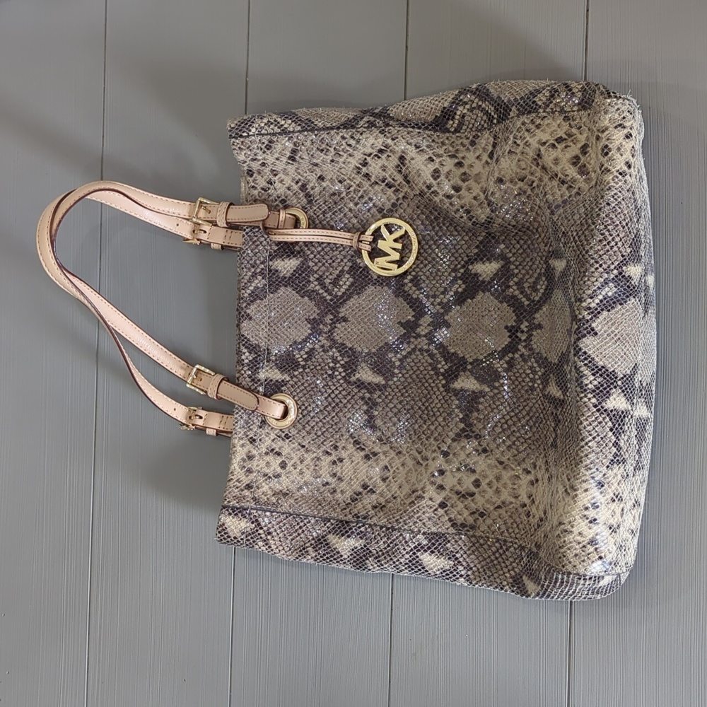 Michael Kors MK Large Snakeskin Beige/Grey Print Travel Tote Handbag